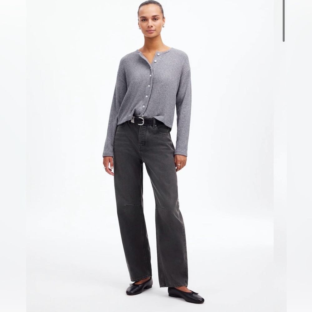Madewell The Darted Barrel Leg Jeans Womens 28 Faded Black Button Fly NR525